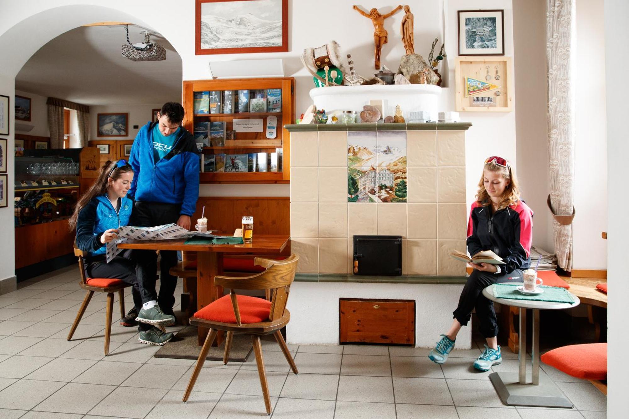 Hotel Rifugio Forni Valfurva Esterno foto