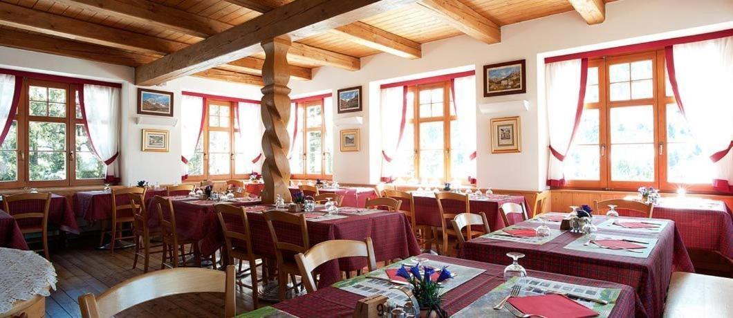 Hotel Rifugio Forni Valfurva Esterno foto